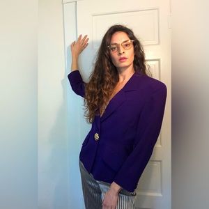 90’s Bicci New York Deep Purple Wool Vintage Blazer with Beautiful Gold Buttons